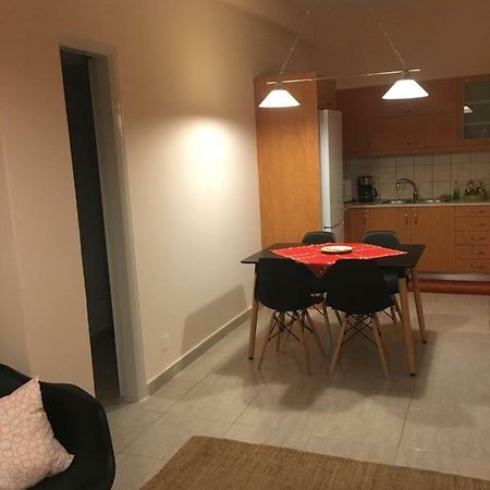 كاندية Central 2-Bedroom Luxury Apartment المظهر الخارجي الصورة