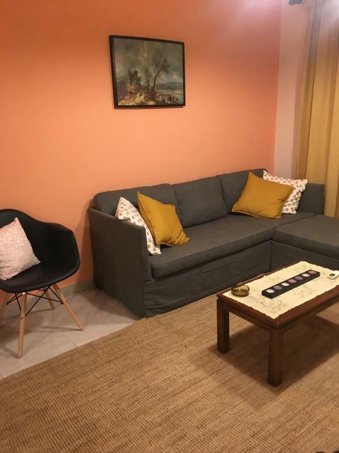 كاندية Central 2-Bedroom Luxury Apartment المظهر الخارجي الصورة